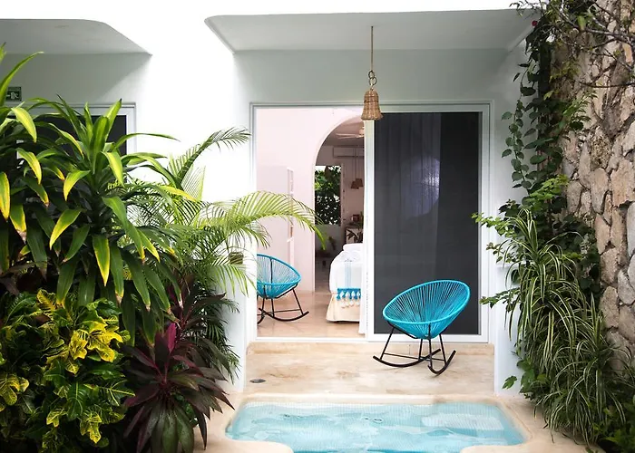 Aparthotel Livetulum 4*