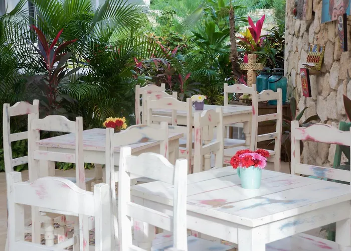 Aparthotel Livetulum 4*
